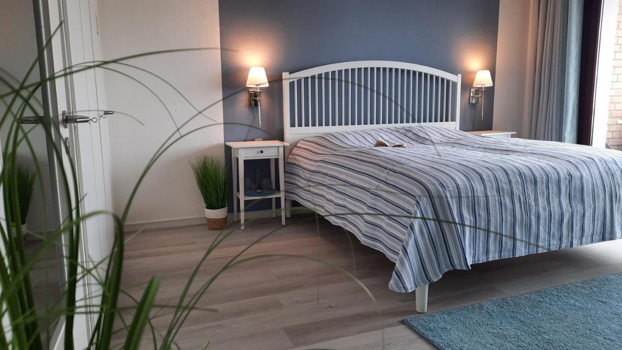 Ferienwohnung Wattkieker บือซุม ภายนอก รูปภาพ
